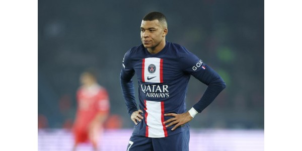 Kylian Mbappé ha ufficialmente perso la maglia numero 7 del Real Madrid